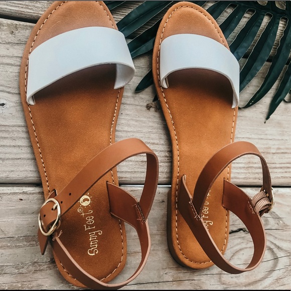 White strap sandals - Picture 4 of 7